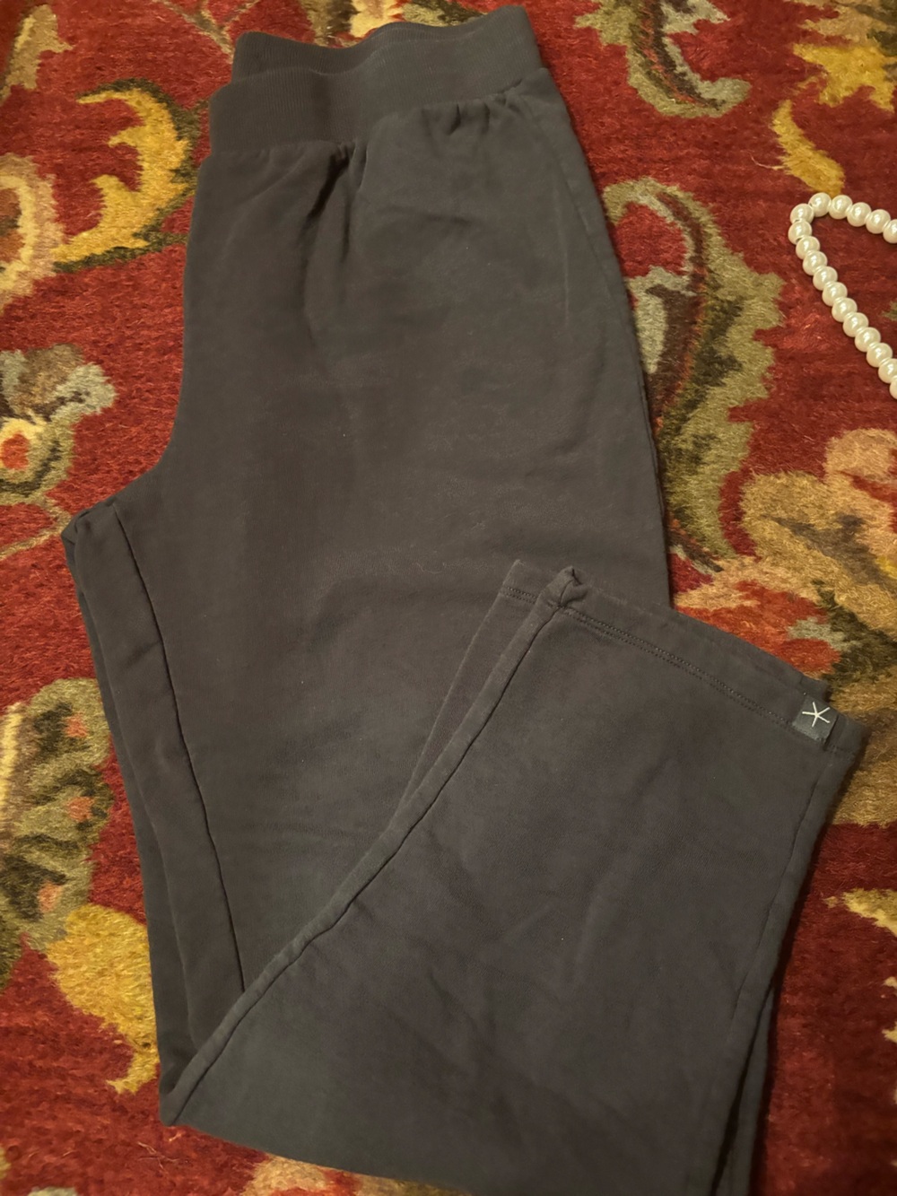 Barefoot Dreams Women's Ankle Sweatpants in Charcoal